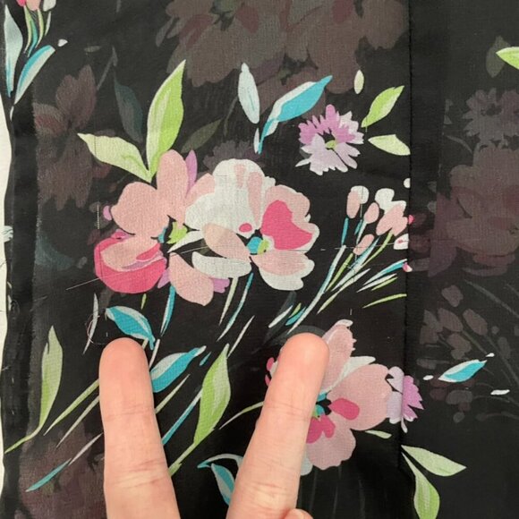 VINTAGE SAG HARBOR Black Pink Floral Short Sleeve Sheer Button Down PETITE Large - Picture 12 of 14